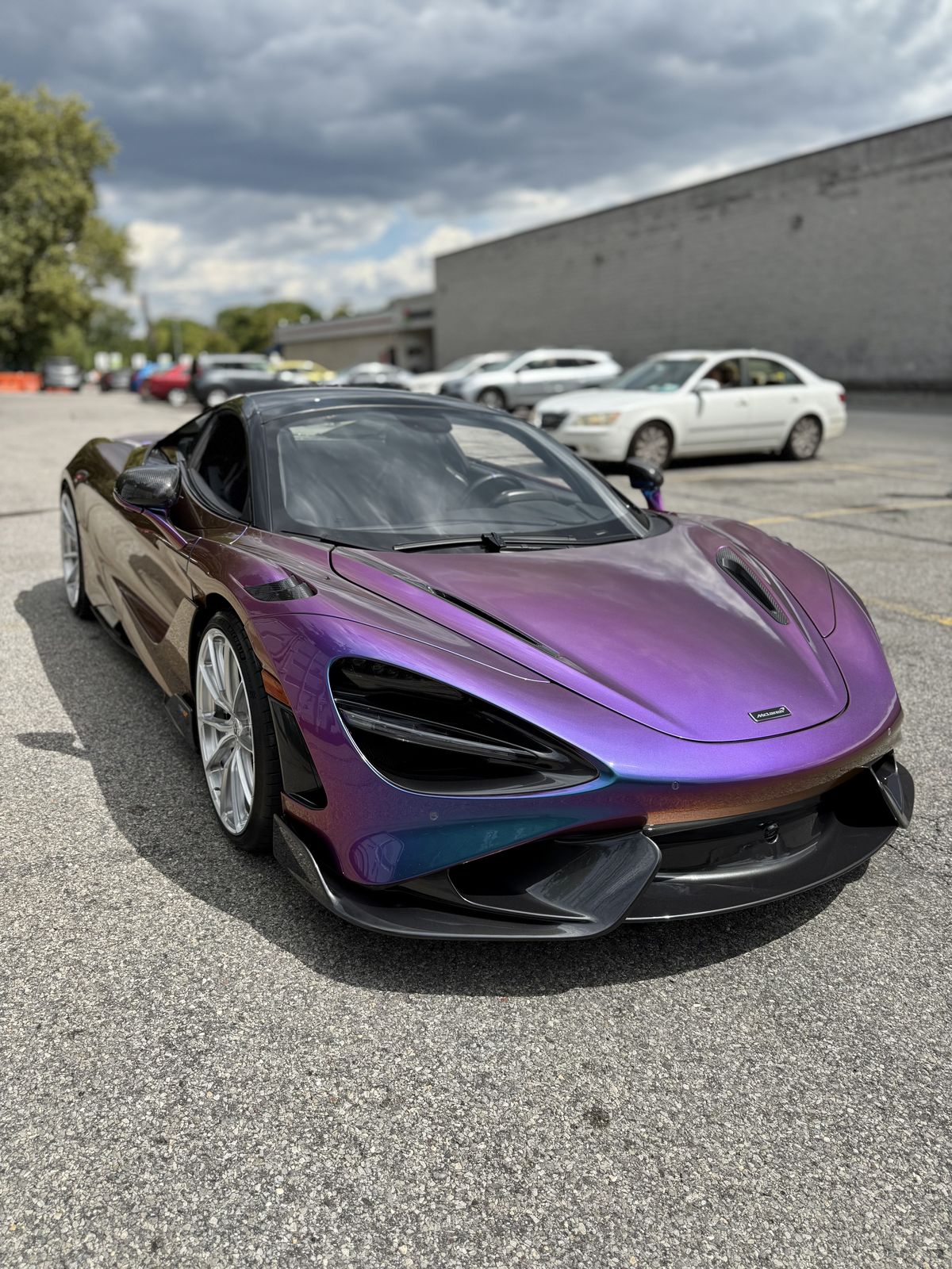 McLaren 765LT in color-shift paint